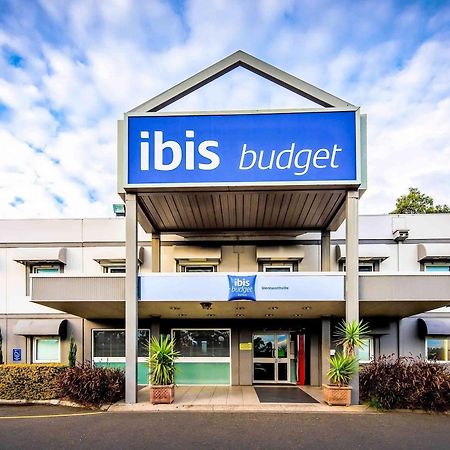 Ibis Budget Wentworthville Exterior photo