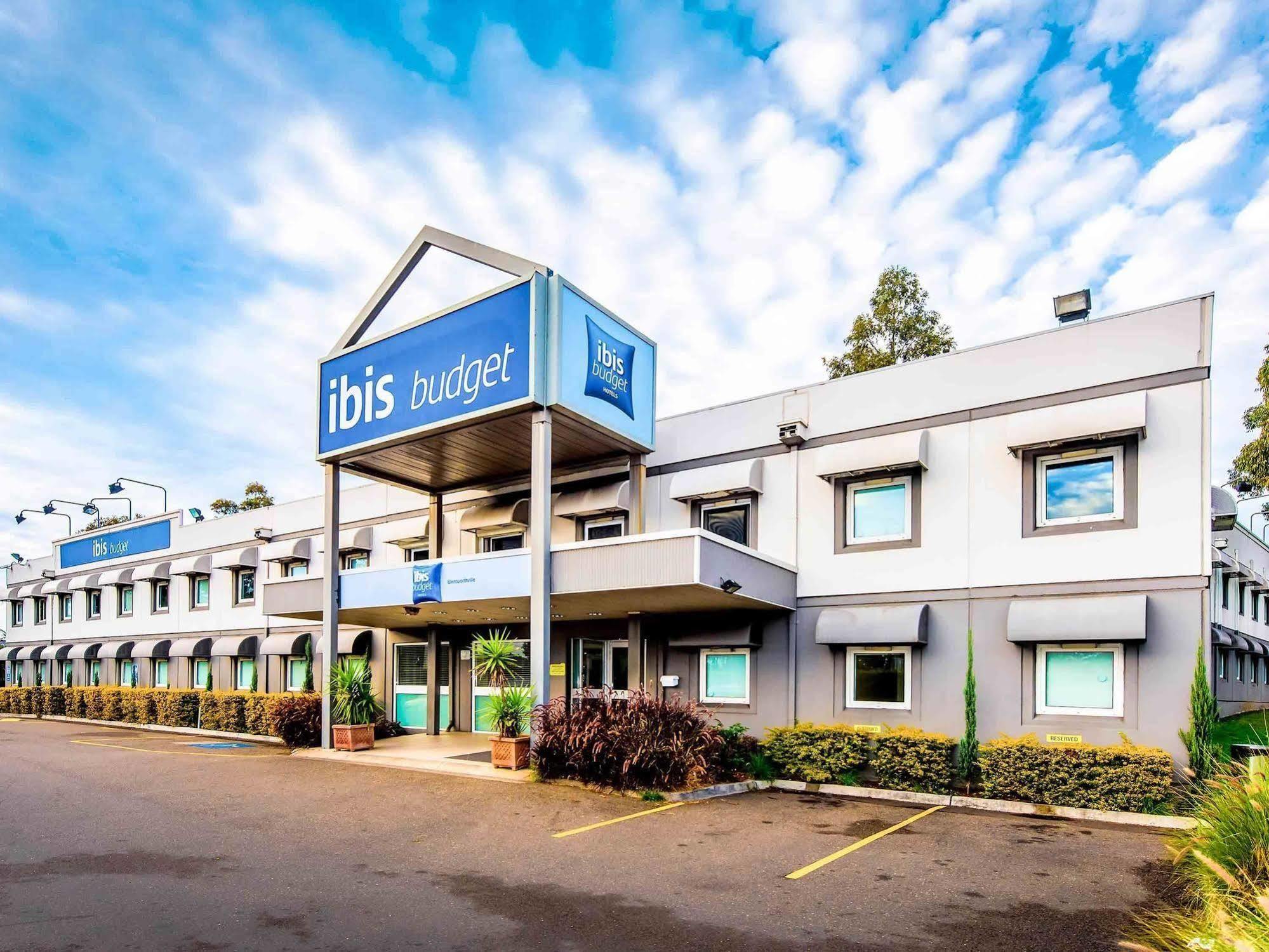 Ibis Budget Wentworthville Exterior photo